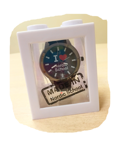 Часы черные NS